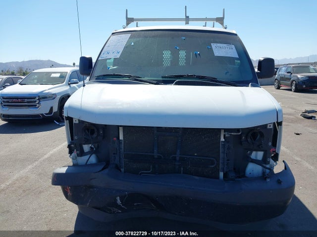 Chevrolet EXPRESS CARGO VAN 2017 1GCWGAFF4H1117657 Image 12