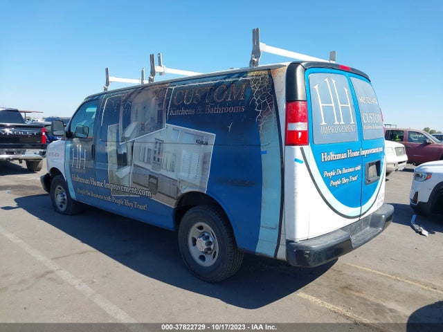 Chevrolet EXPRESS CARGO VAN 2017 1GCWGAFF4H1117657 Image 3