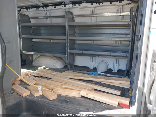 Chevrolet EXPRESS CARGO VAN 2017 1GCWGAFF4H1117657 Image 8