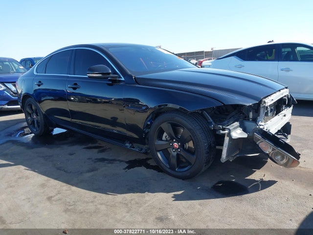 2018 JAGUAR XF SAJBR4FX3JCY69266 Photo 0