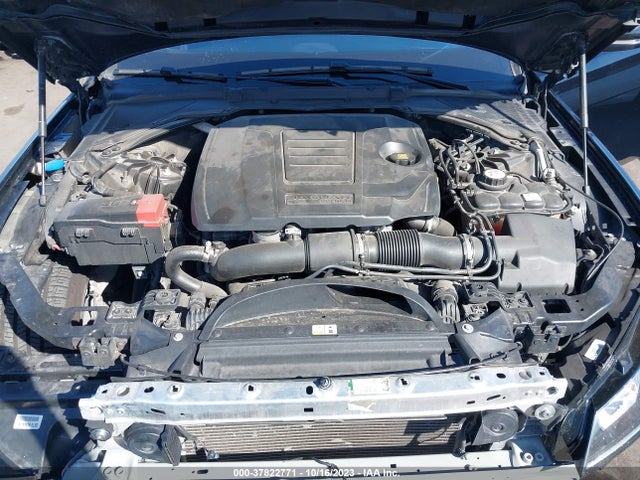 2018 JAGUAR XF SAJBR4FX3JCY69266 Photo 9