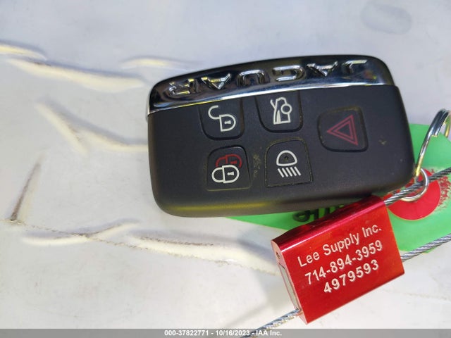 2018 JAGUAR XF SAJBR4FX3JCY69266 Photo 10