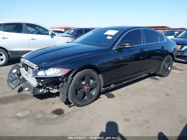 2018 JAGUAR XF SAJBR4FX3JCY69266 Photo 1