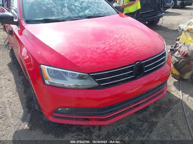 3VWD17AJ4FM212336 Volkswagen Jetta Sedan 1.8t Sport