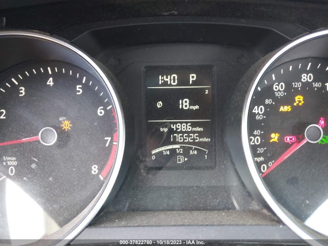 3VWD17AJ4FM212336 Volkswagen Jetta Sedan 1.8t Sport