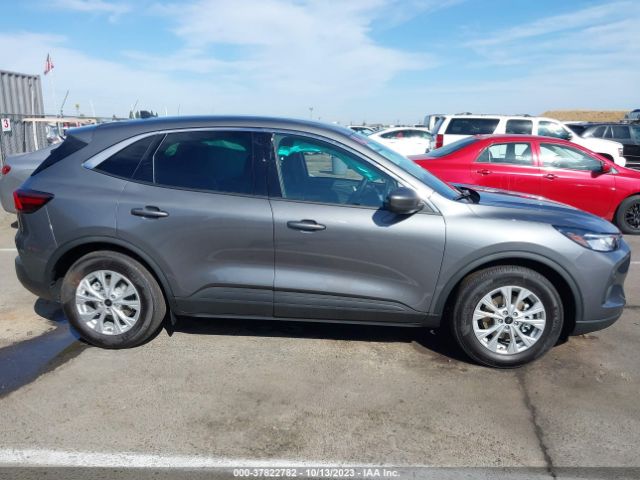 1FMCU0GN9PUA87253 Ford Escape Active