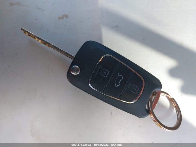2011 FORD FIESTA SE VIN: 3FADP4BJ3BM172913