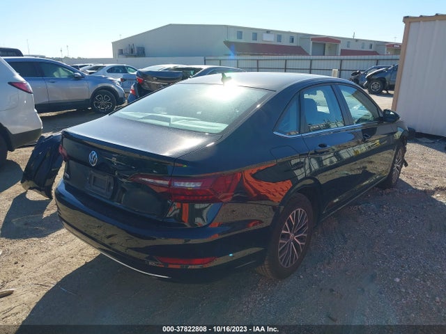 3VWC57BU8MM022450 Volkswagen Jetta S/se/r-line