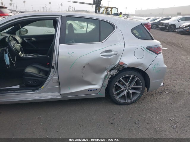 JTHKD5BH5F2231128 Lexus Ct 200h Hybrid