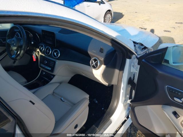 2019 MERCEDES-BENZ CLA WDDSJ4GB4KN772324 Photo 4