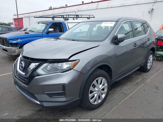 Nissan ROGUE S 2017 KNMAT2MV8HP534833 Image 2