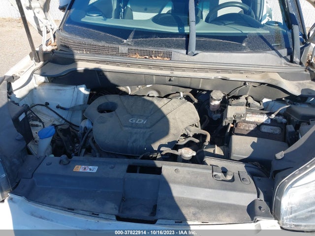 KIA Soul Base 2014 KNDJN2A27E7071325 Image 10
