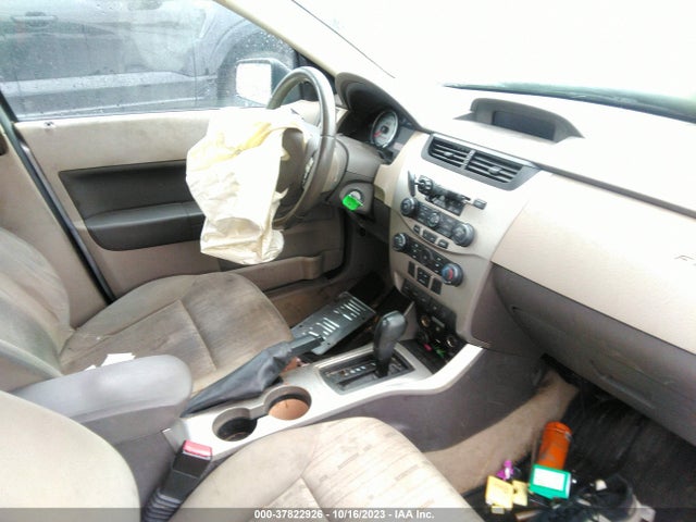 2010 FORD FOCUS SE VIN: 1FAHP3FNXAW118726