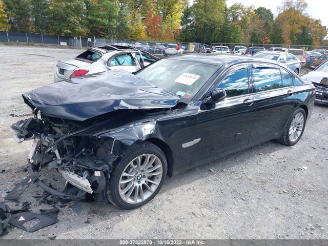 BMW 7 Series 750li Xdrive 2014 WBAYF8C57ED653123 Image 2