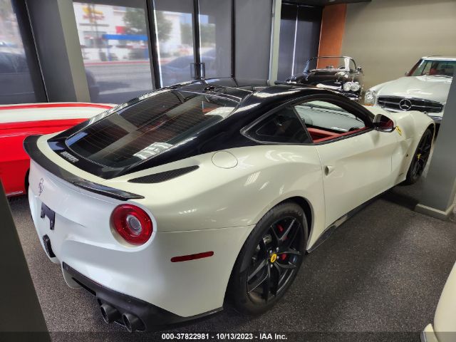ZFF74UFA5F0204426 Ferrari F12Berlinetta