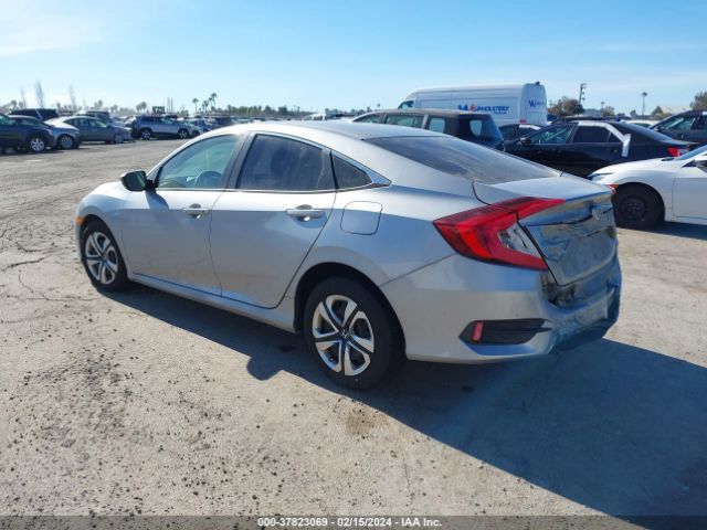 2HGFC2F54JH588094 Honda Civic Lx