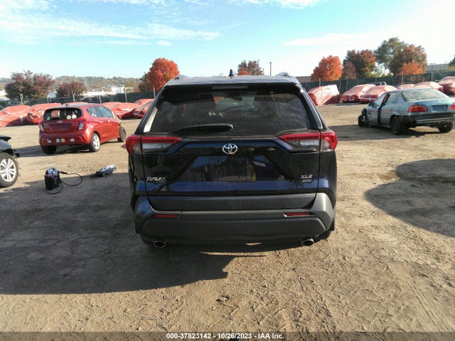 2020 TOYOTA RAV4 XLE PREMIUM VIN: 2T3A1RFV9LW137575