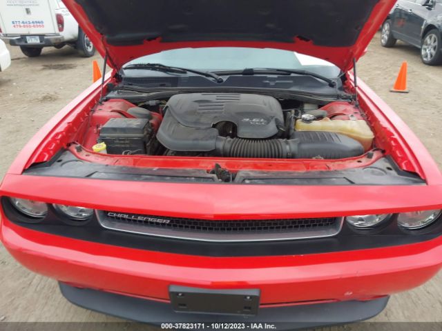 2C3CDYAG2EH302988 Dodge Challenger Sxt Plus