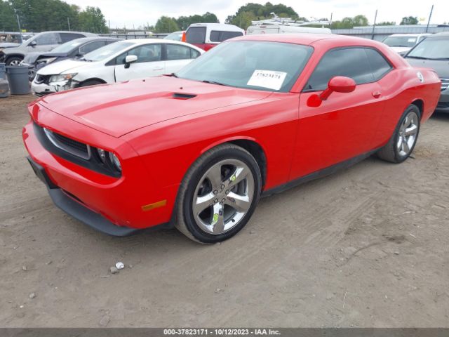 2C3CDYAG2EH302988 Dodge Challenger Sxt Plus