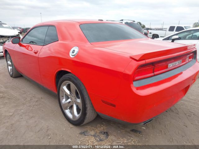 2C3CDYAG2EH302988 Dodge Challenger Sxt Plus