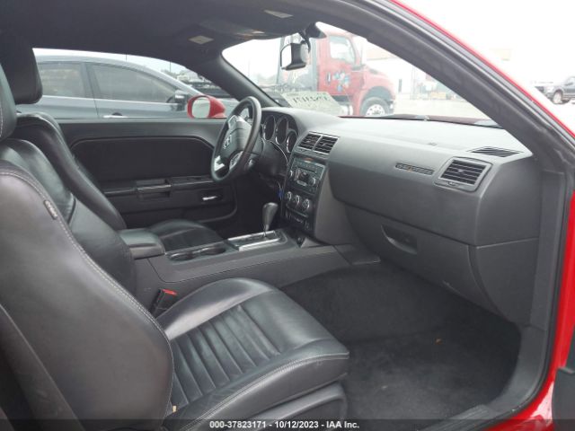 2C3CDYAG2EH302988 Dodge Challenger Sxt Plus