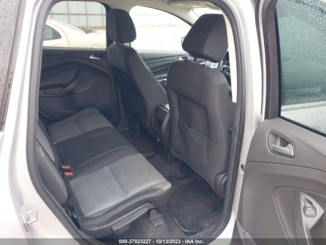 1FMCU0G76FUC33821 Ford ESCAPE SE