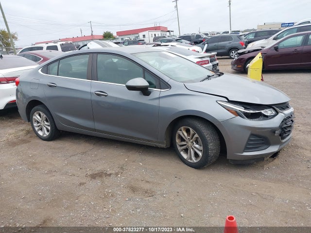 Chevrolet CRUZE LT 2019 1G1BE5SM9K7124035 Image 13