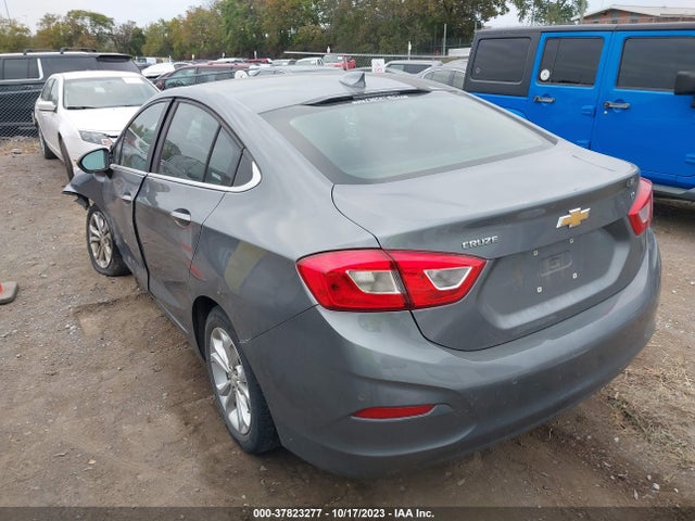 Chevrolet CRUZE LT 2019 1G1BE5SM9K7124035 Image 3