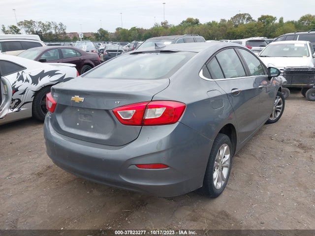 Chevrolet CRUZE LT 2019 1G1BE5SM9K7124035 Image 4