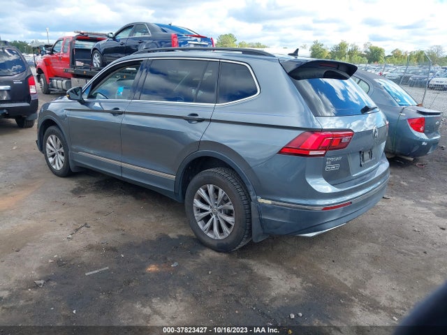2018 VOLKSWAGEN TIGUAN SEL/SE VIN: 3VV3B7AX7JM146391