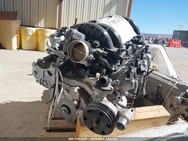 ASSTD PARTS Cadillac Escalade Premium Collection