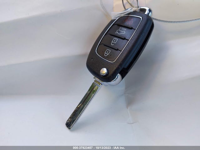 Hyundai SONATA SE 2019 5NPE24AF1KH753360 Image 27