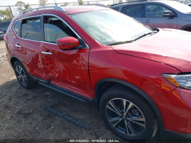 5N1AT2MV0HC844946 Nissan Rogue Sl