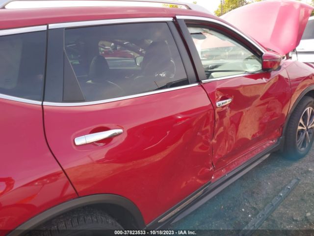 5N1AT2MV0HC844946 Nissan Rogue Sl