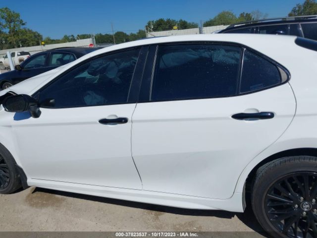 4T1G11AK8LU326851 Toyota Camry Se Nightshade Edition