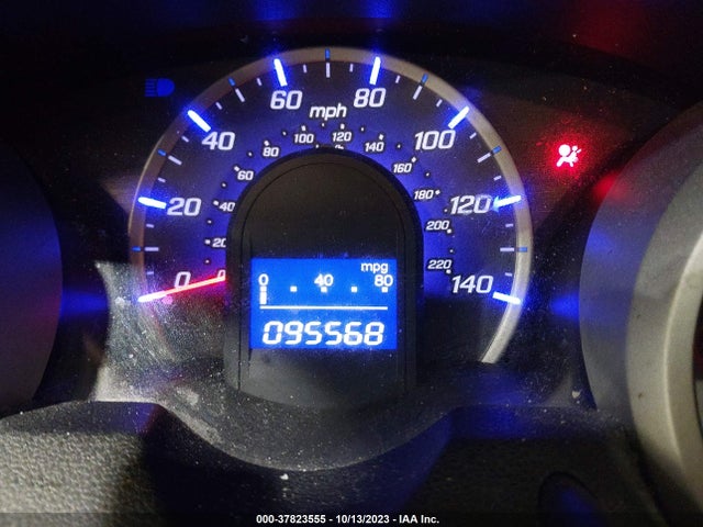 2012 HONDA FIT VIN: JHMGE8H33CS008811