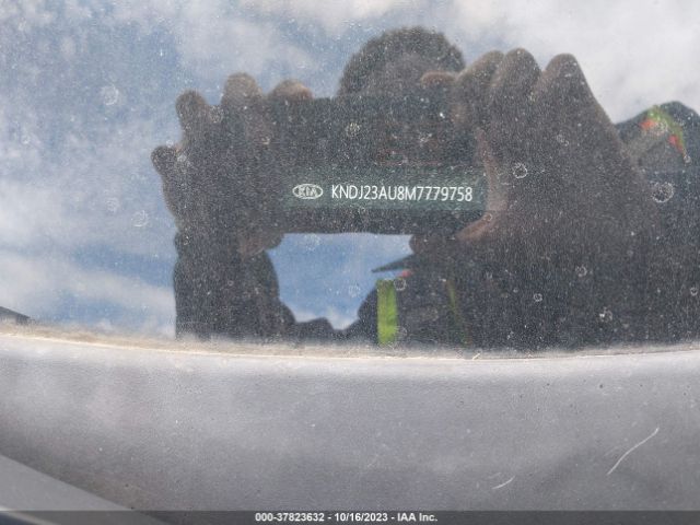 KNDJ23AU8M7779758 KIA SOUL S
