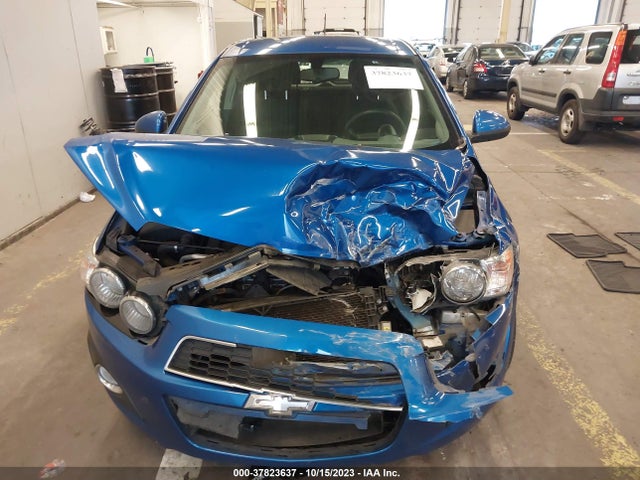 Chevrolet Sonic Lt Auto 2016 1G1JC6SG0G4133412 Image 12