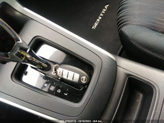 2019 NISSAN SENTRA SV VIN: 3N1AB7AP0KY290402