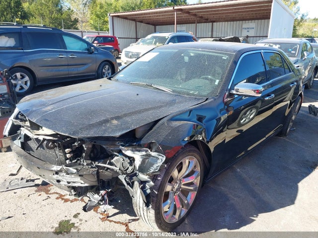Chrysler 300 Limited 2020 2C3CCAEG0LH131501 Image 2