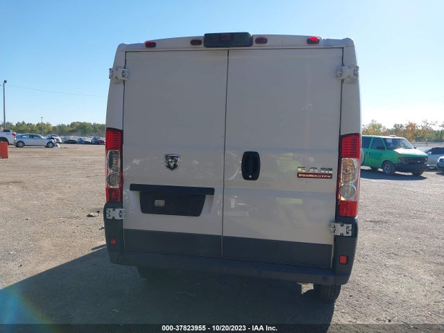 RAM Promaster Cargo Van 2018 3C6TRVAG8JE102433 Image 16