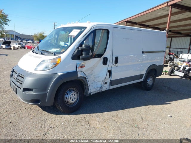 RAM Promaster Cargo Van 2018 3C6TRVAG8JE102433 Image 2
