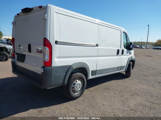 RAM Promaster Cargo Van 2018 3C6TRVAG8JE102433 Image 4
