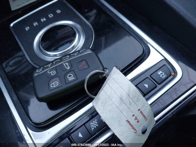 2019 JAGUAR F-PACE SADCK2FX7KA360522 Photo 10