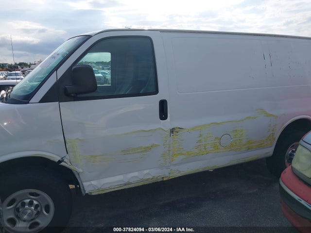 Chevrolet Express 2500 Work Van 2014 1GCWGFCA7E1198798 Image 6