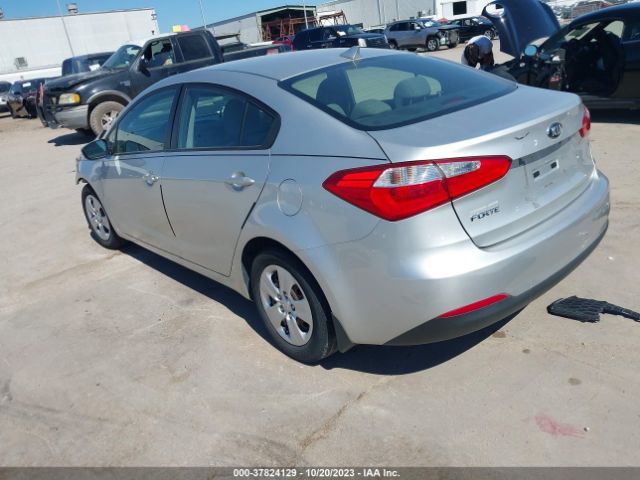 KNAFK4A65F5284829 KIA FORTE LX