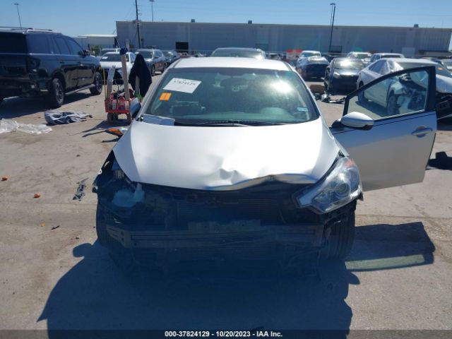 KNAFK4A65F5284829 KIA FORTE LX