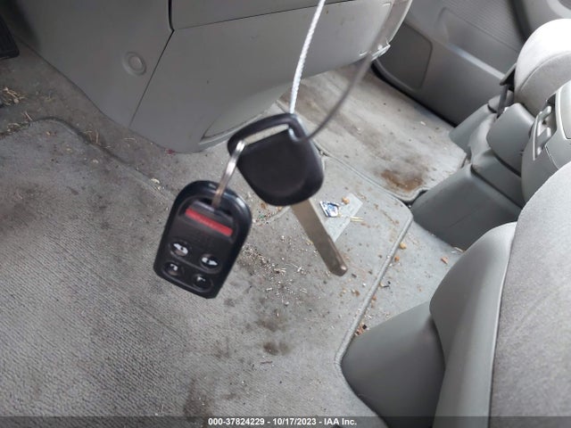 2006 HONDA ODYSSEY EX VIN: 5FNRL38406B406510