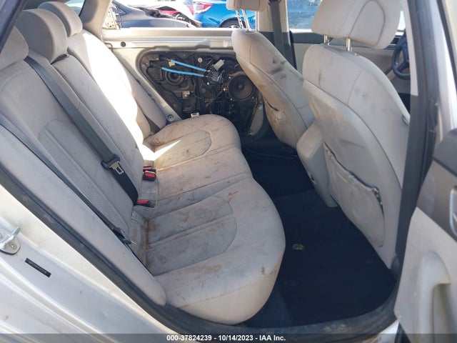 Hyundai Sonata 2.4l Se 2015 5NPE24AF1FH151046 Image 8