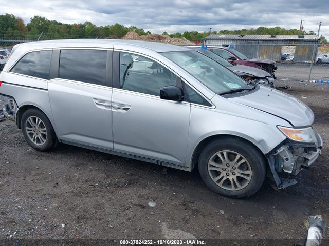2013 HONDA ODYSSEY EX VIN: 5FNRL5H4XDB021819